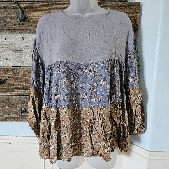 NWOT 143 Story Three Tone Long Sleeve Floral Top Sizes XS/S/M/2X/3X - Picture 1 of 6